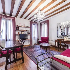 Biennale Apartment Venice